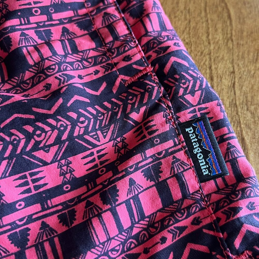 Patagonia Women's Red and Black Patterned Shorts - Picture 4 of 8
